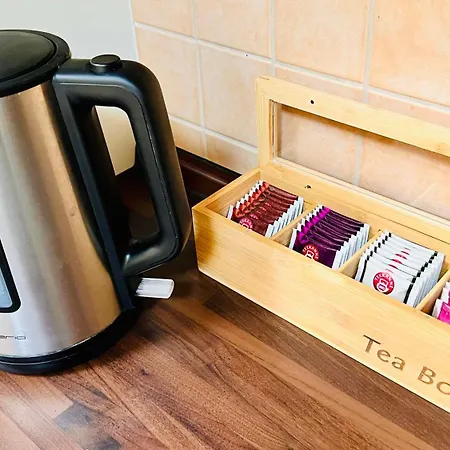 Kolonada 60 Square Meters 2 In Location Direct At Famous Colonnade And Singing Fountain Apartment *